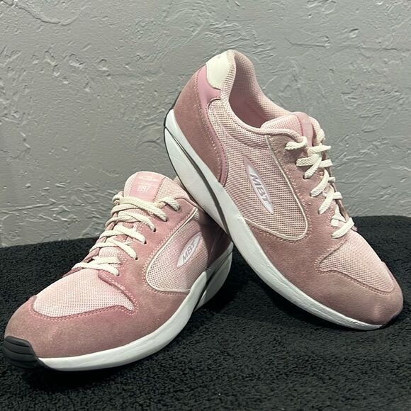 🔥 MBT Women's 1997 Classic Retro Level 3 Rocker Suede Leather Shoes Sz 9 - EUC - Picture 1 of 12